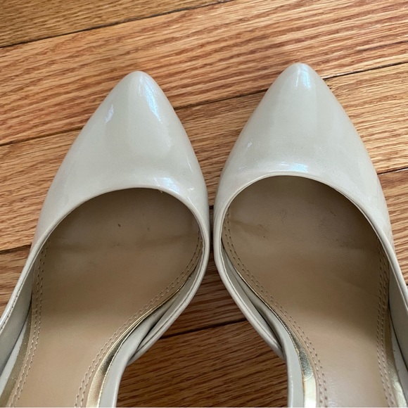 BCBG Nude Heels - Picture 8 of 8